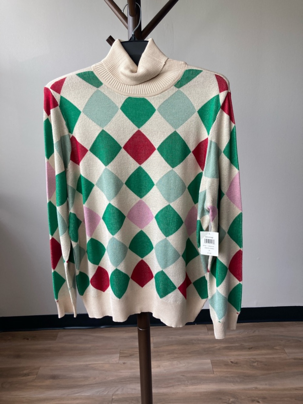 Retrology turtleneck geometric diamond print lightweight sweater 2X